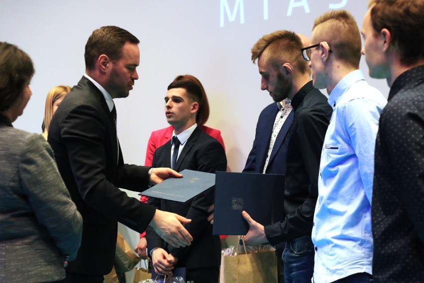 Miasto nagrodziło najlepszych sportowców podczas gali podsumowującej rok sportowy w Lublinie