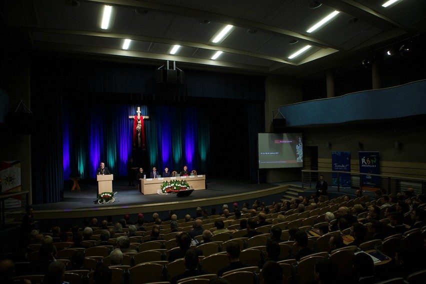 Wicepremier Beata Szydło odwiedziła Seminarium w Tarnowie [ZDJĘCIA]