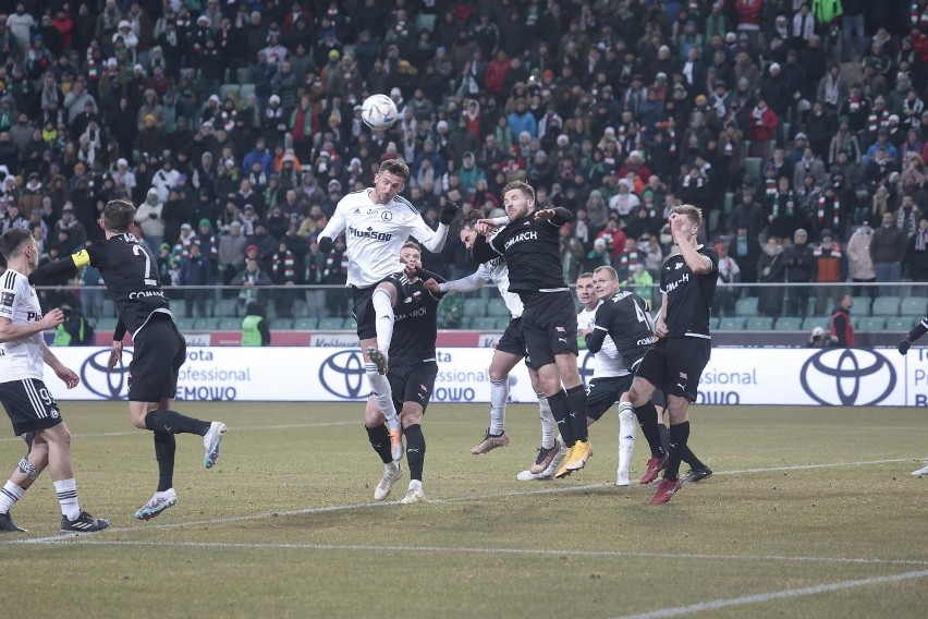 1. miejsce: Legia Warszawa - Cracovia 15.182 widzów...