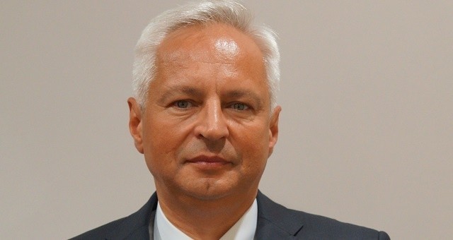 Dariusz Sokólski, prezes Wojskowe Zakłady Lotnicze Nr 2 S.A., SMS o treści MENEDZER.4