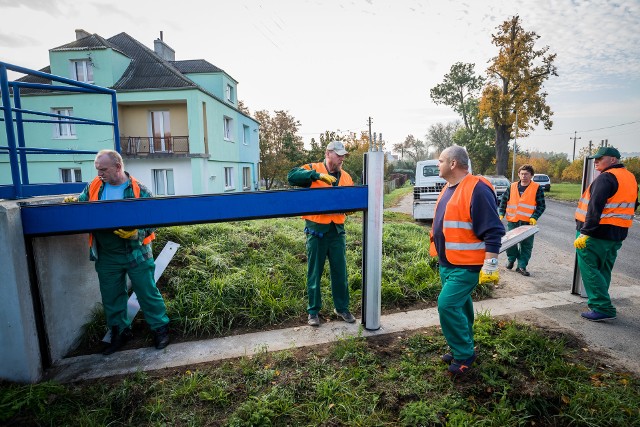 Zapora w Łęgnowie - na razie próbna i przed powodzią, nie ściekami