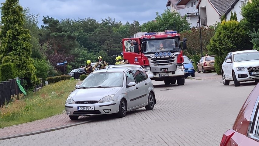 Władysławowo. Turysta potraktował koktajlem Mołotowa pensjonat, z którego został wcześniej wyrzucony. ZDJĘCIA