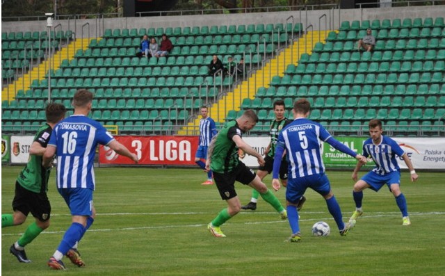 W ostatnim meczu grupy czwartej piłkarskiej trzeciej ligi Stal Stalowa Wola pokonała na własnym boisku Tomasovię Tomaszów Lubelski