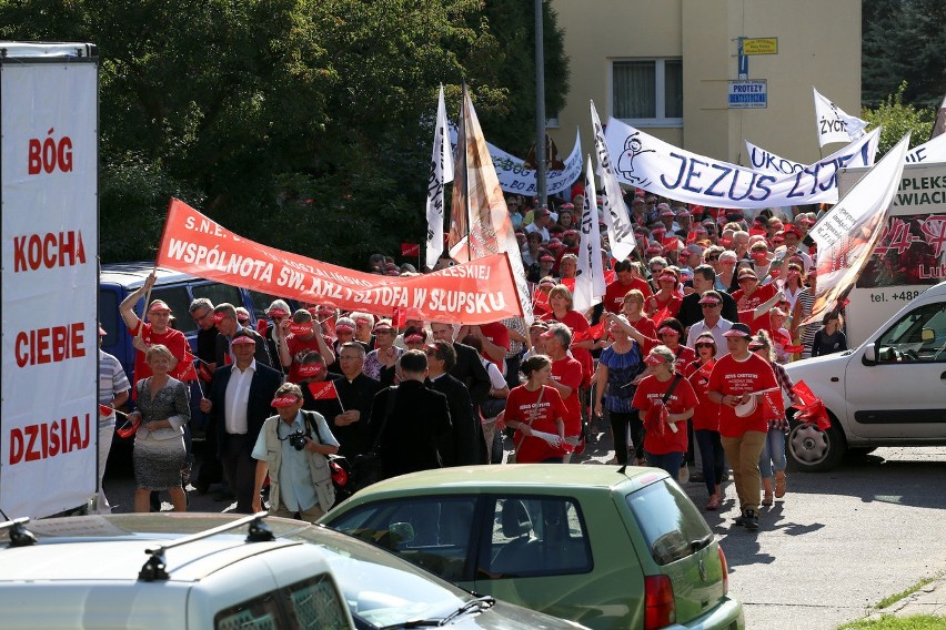 Marsz dla Jezusa ulicami Słupska.