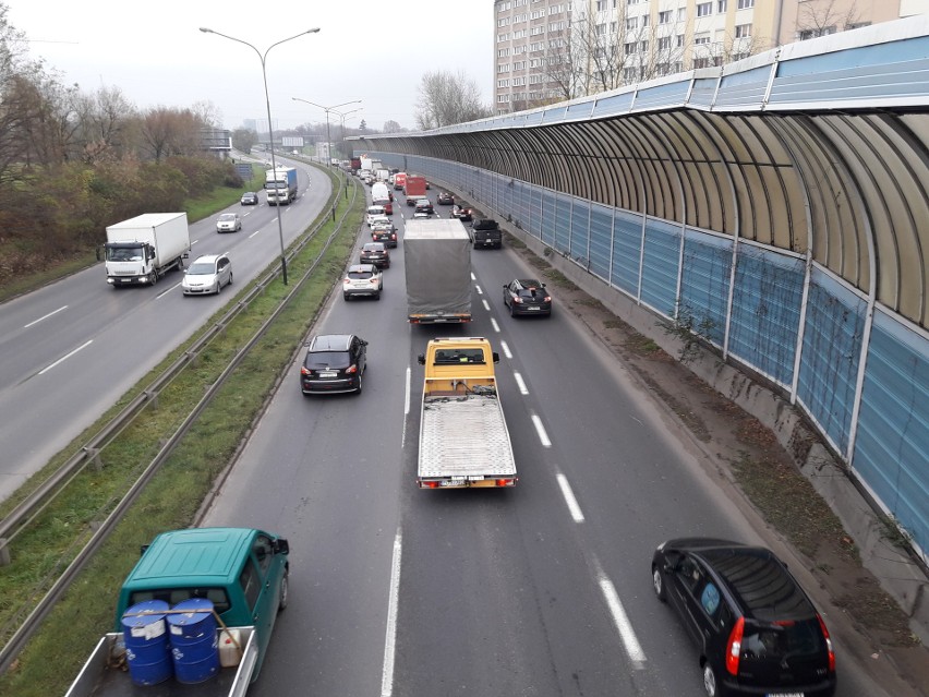 Poznań: Awaria wodociągowa na ulicy Witosa. Tworzą się...