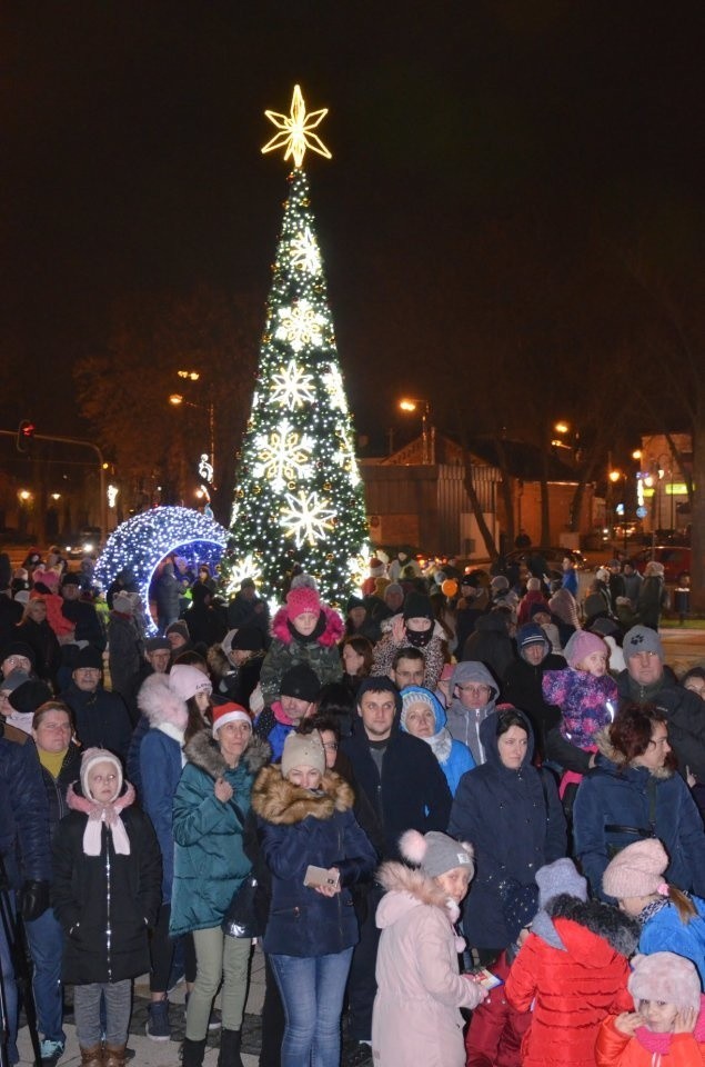 Jarmark świąteczny w Konstantynowie Łódzkim odbył się po raz pierwszy ZDJĘCIA