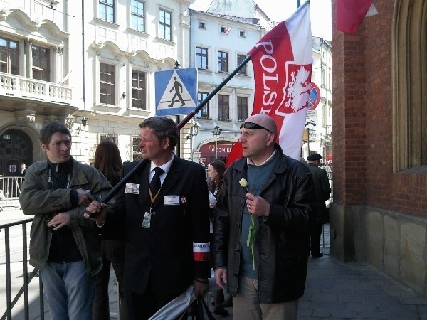 Janusz Łukasiewicz z Przemyśla: w chwili przejazdu konduktu panowała absolutna cisza