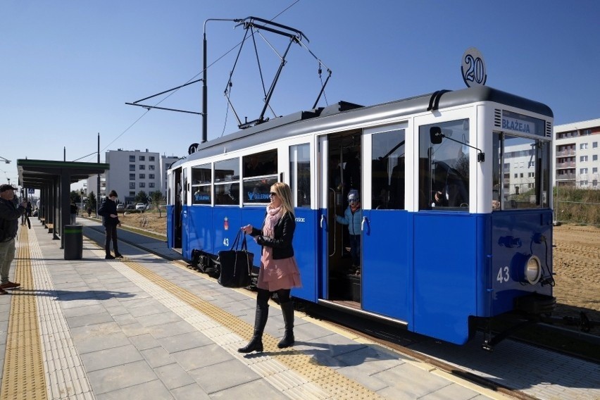 Pierwszy weekend na trasie tramwaju na Naramowice przyniósł...