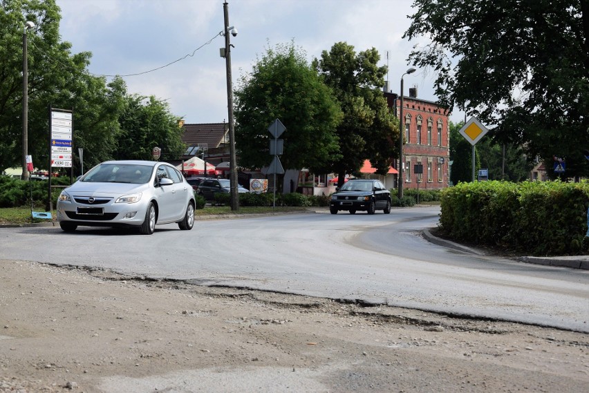 Dziś (12 lipca 2018) uroczyście rozpoczęto przebudowę drogi...