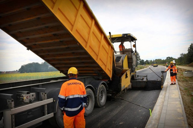 Ogółem na realizację inwestycji drogowych zaplanowano w 2020 roku około 7,3 mln zł, z czego 4,3 mln stanowi dofinansowanie ze środków zewnętrznych.