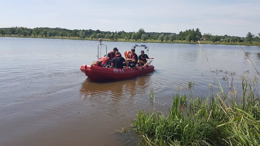 Makabra w Dziurowie w powiecie starachowickim! Z rzeki wyłowiono ludzkie nogi