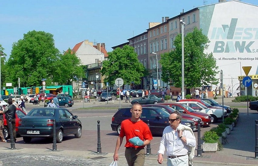 Oto Koszalin na archiwalnych zdjęciach z lat 2000-2005. Czy...