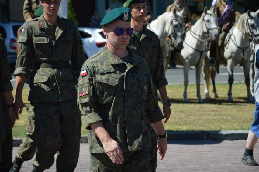 Kadrówka w Miechowie. Medale dla tych, którzy nie bali się pomagać [ZDJĘCIA, WIDEO]