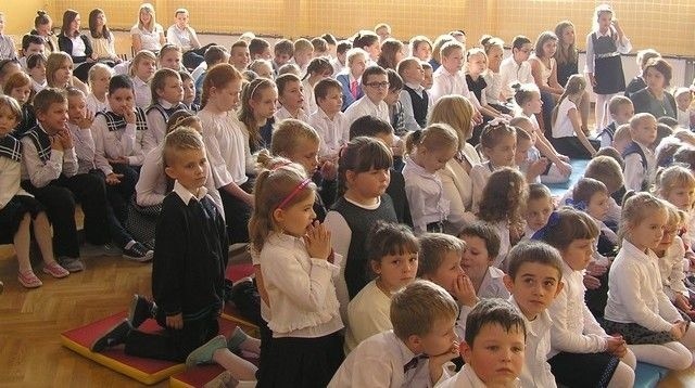 Dzień Edukacji Narodowej w Opatowcu był świętem dla szkolnej...