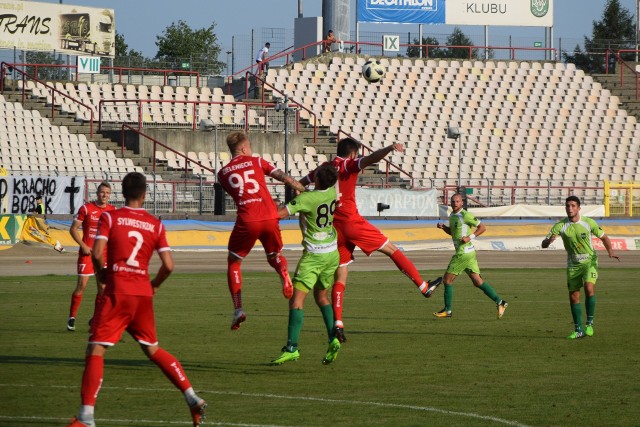 ROW Rybnik - Widzew Łódź. Losy meczu ważyły się do ostatniej minuty. Olbrzymie siły policji pod stadionem