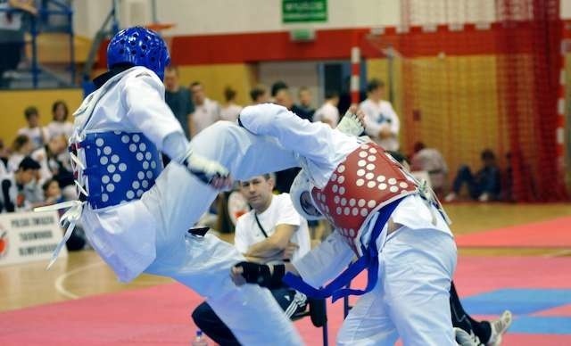 Międzynarodowy Turniej w Taekwondo OlimpijskimBartosz Naumowicz czerwony BKS centrum
