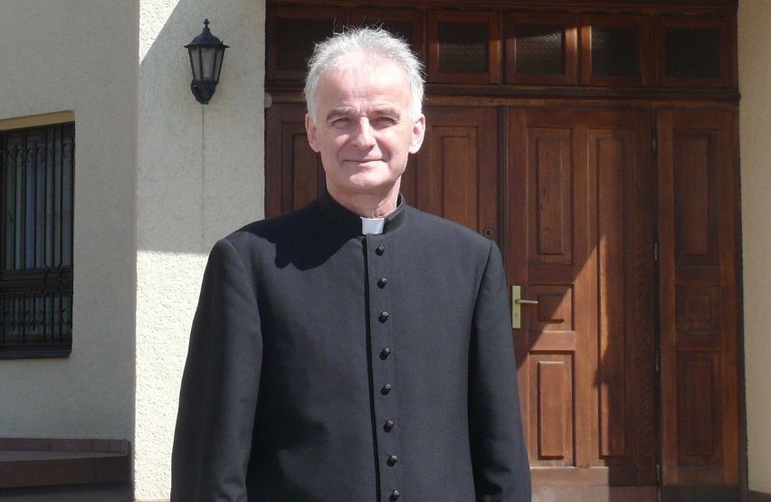 Biskup Marian Florczyk.