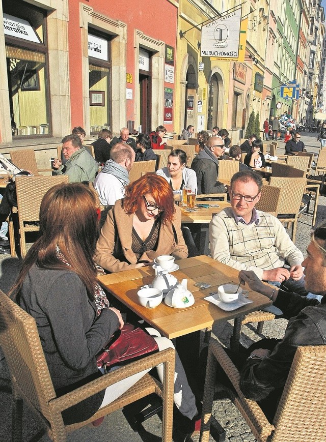 Witryny i szyldy w Rynku przejdą rewolucję