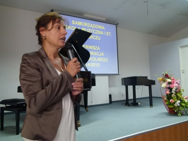 Joanna Sylwestrzak przez kolejne pięć lat będzie kierowała samorządową szkołą muzyczną w Łowiczu