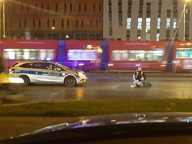 Wypadek na Legnickiej, potrącenie pieszego