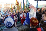 Orszak Trzech Króli 2018 w Łomży. Tłumy wzięły udział w uroczystości (zdjęcia, wideo)