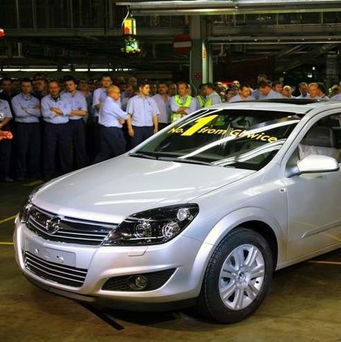 Trzecia generacja opla astry sedan będzie produkowana wyłącznie w zakładach General Motors w Gliwicach.