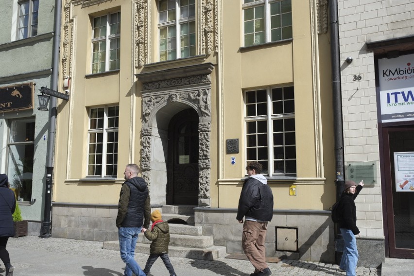 Kamienica Pod Gwiazdą zamknięta z powodu remontu. Muzeum Okręgowe proponuje w zamian bilety łączone