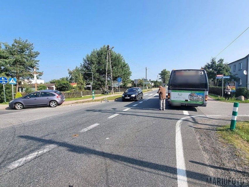 Jełowa. Z jadącego autobusu odpadło koło. Uderzyło w...