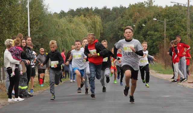 Już rok temu we wrześniu odbyła się pierwsza edycja Leśnej Dyszki. Było wiele emocji w biegu dla najmłodszych.