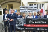 Janusz Kowalski: „Żądamy od Niemiec zapłaty reparacji” Manifestacja pod konsulatem niemieckim w Opolu.