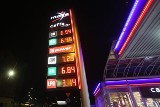 Ceny paliw w Katowicach są rekordowo wysokie. Kiedy koniec podwyżek? Kierowcy płacą 7 zł za litr ON