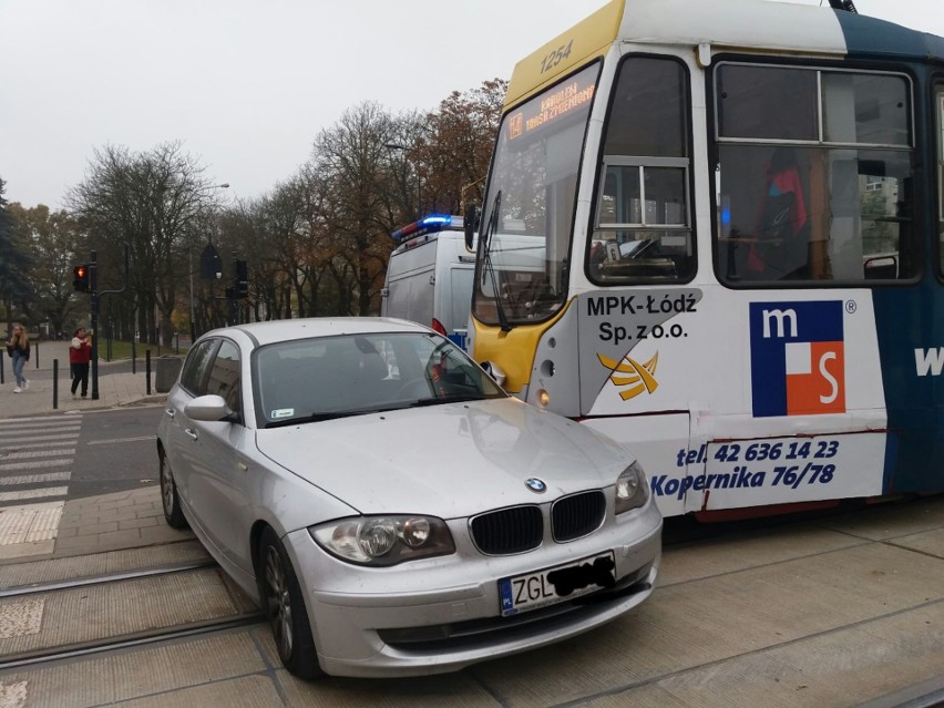 Wypadek na Bratysławskiej w Łodzi miał miejsce po godz. 13,...