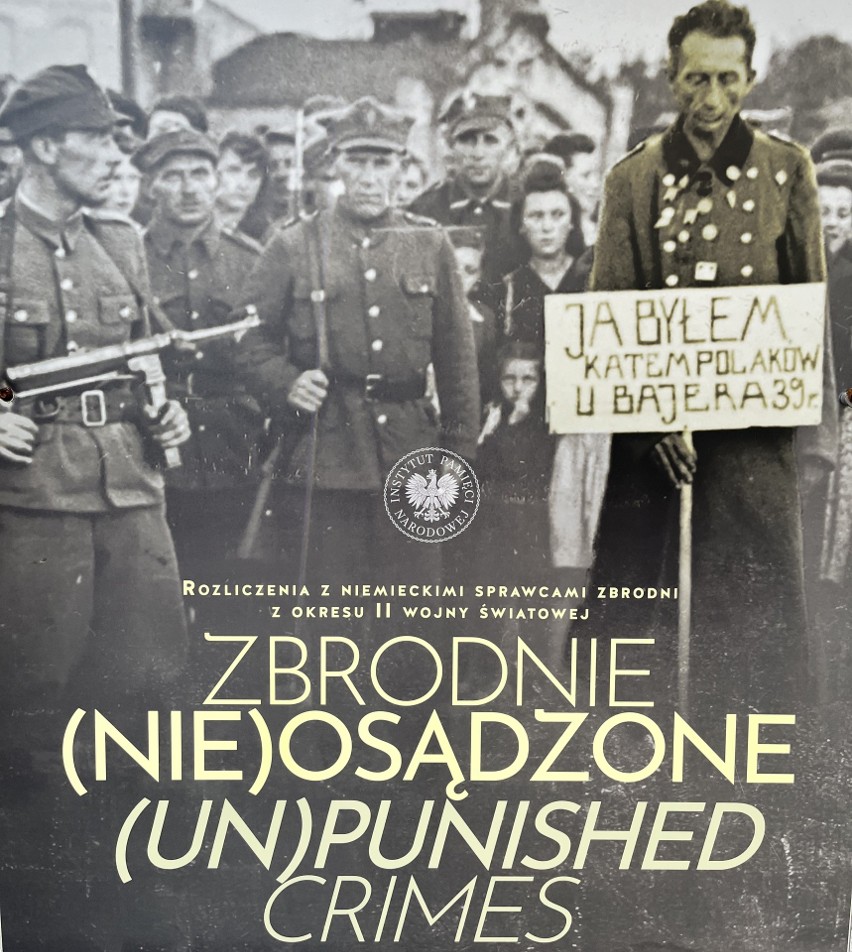 Wystawę plenerową „Zbrodnie (nie)osądzone. Rozliczenia z...