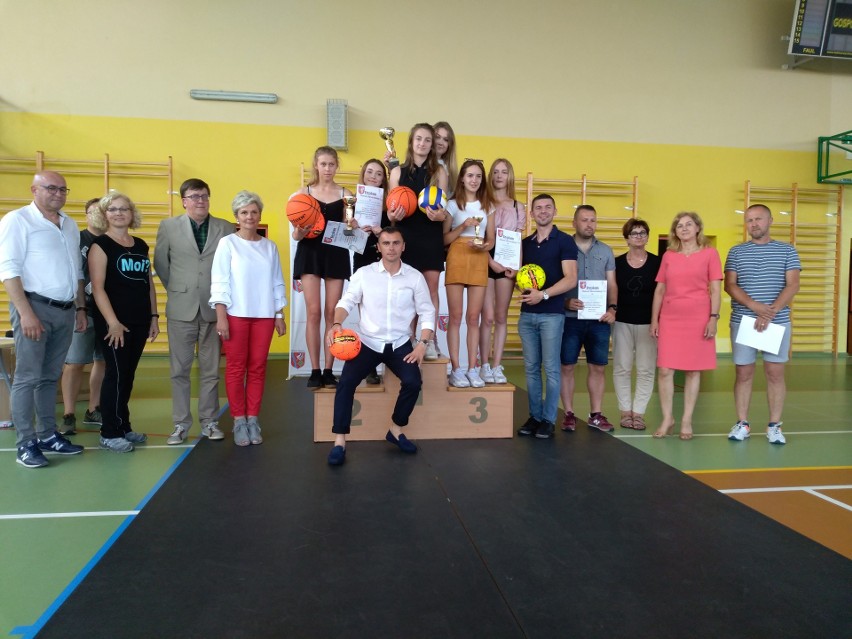 Szkoła z Malechowa najlepsza w rywalizacji sportowej