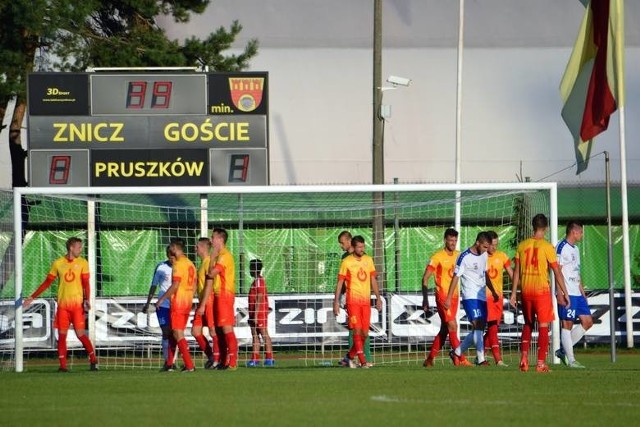 Znicz Pruszków zakończył rundę jesienną na 10. miejscu.