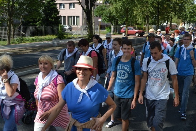 Rybnicka Pielgrzymka na Jasną Górę Wyruszyła