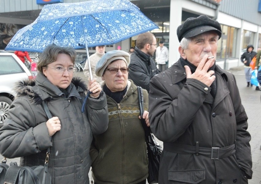 Mieszkańcy Różanki protestują. Nie chcą byłych więźniów za sąsiadów