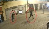 Atak nożem w centrum Katowic. Policja prosi o pomoc w rozpoznaniu dwóch podejrzanych