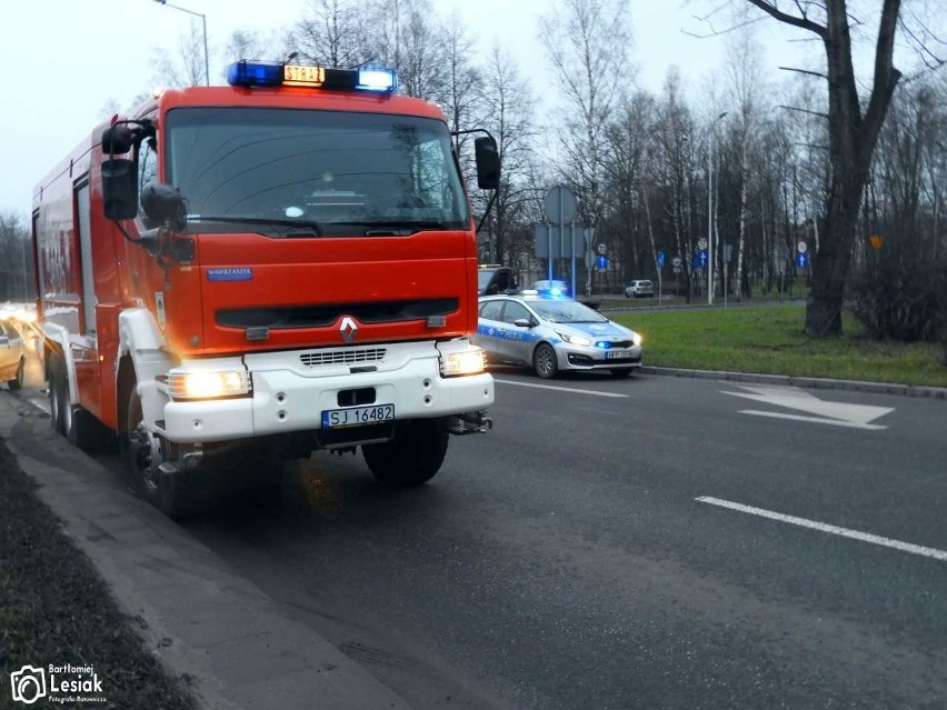 Wypadek w Jaworznie: Zderzyły się dwa samochody. Jeden z...