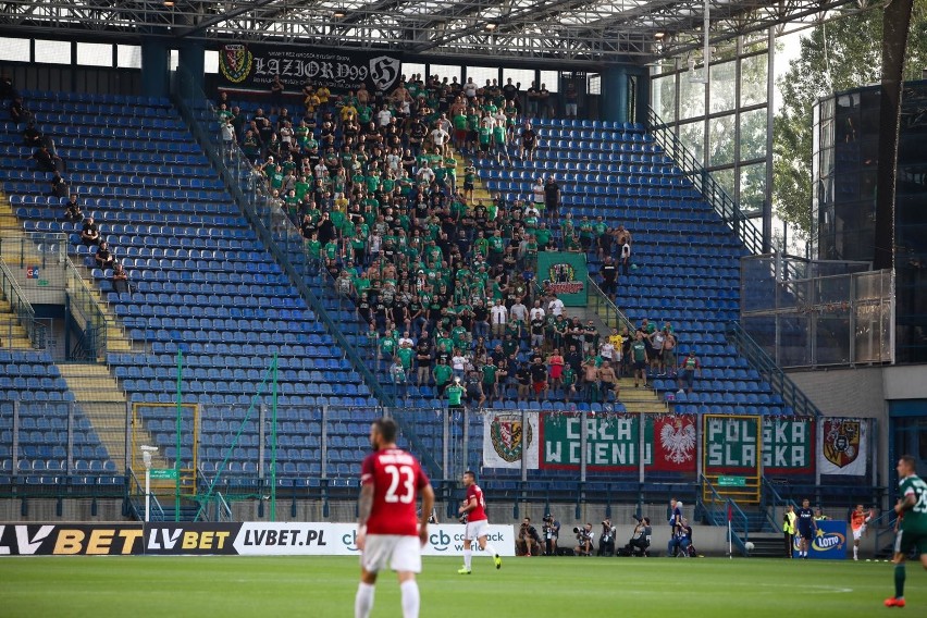 Wisła - Śląsk 0:1. Kibice Śląska Wrocław w Krakowie (ZDJĘCIA...