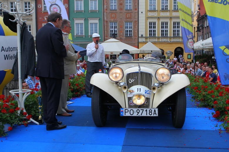 Zlot zabytkowych samochodów
Fot:  Grzegorz Dembiński