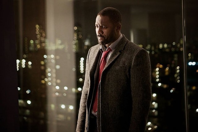 Idris Elba jako John Luther (fot. AplusC)