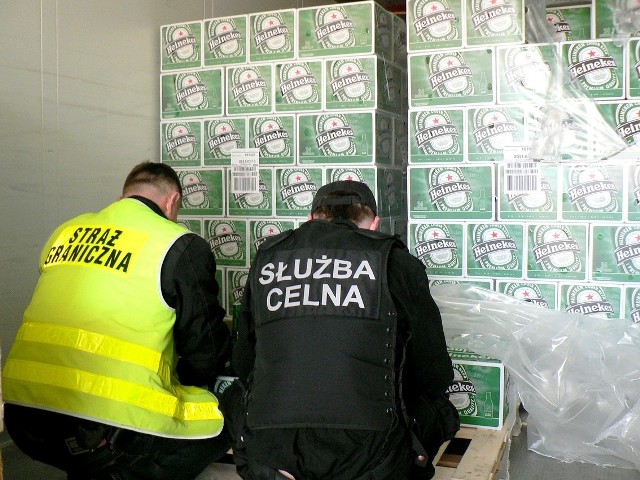 Kradziony "Heineken&#8221; na gdyńskim parkingu