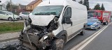 Wypadek na drodze wojewódzkiej 963 w gminie Kłaj. Pojazd ciężarowy zderzył się z dostawczym