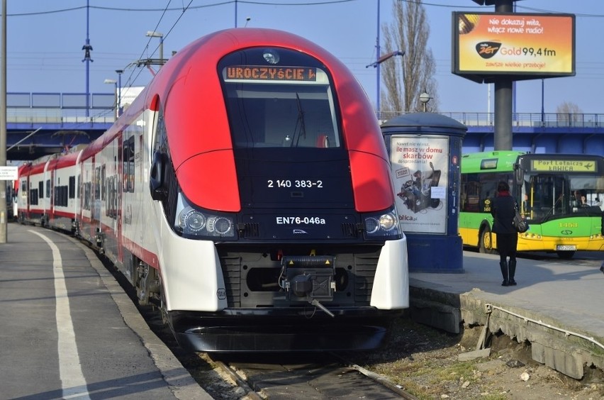 Ostatni pociąg elektryczny Elf przybył na dworzec w Poznaniu