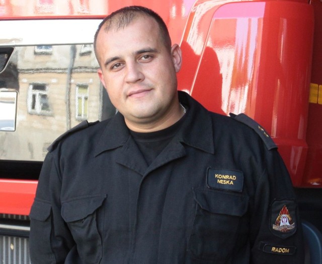 Konrad Neska, rzecznik prasowy radomskiej straży pożarnej.