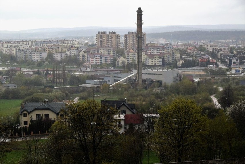 Ten komin wkrótce powinien zniknąć z krajobrazu Kielc