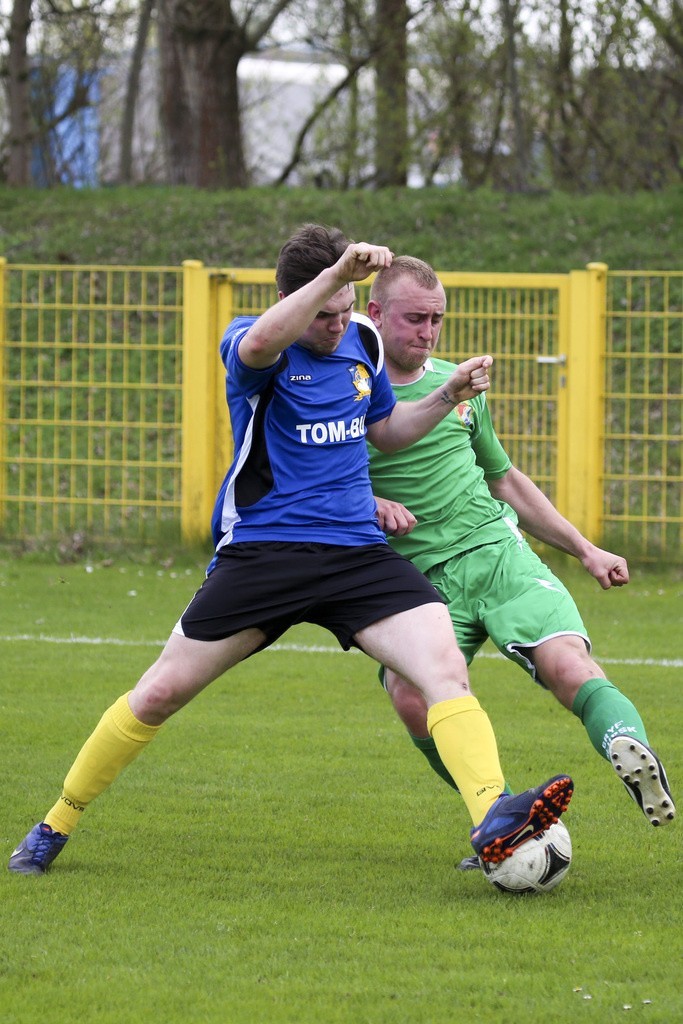 Gryf Słupsk - Amator Kiełpino 9-0...