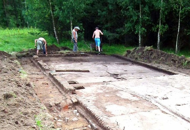 Archeolodzy odkryli fundamenty starej chaty