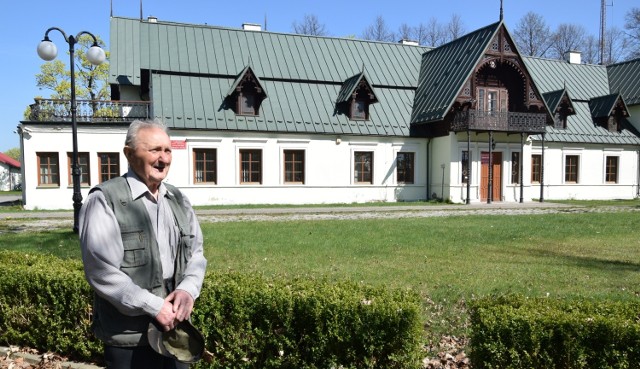 Antoni Karwat, 90-letni mieszkaniec Rudy Malenieckiej, wspomina przedwojenne czasy świetności dworku